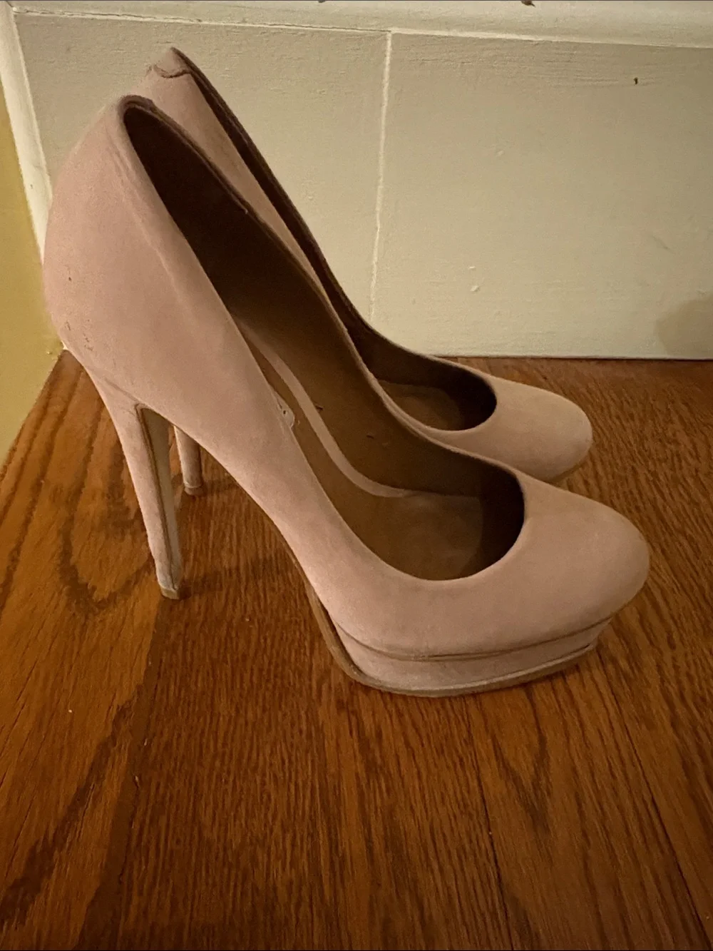 Steve Madden Women's Nude Suede Platform Classic High Heel